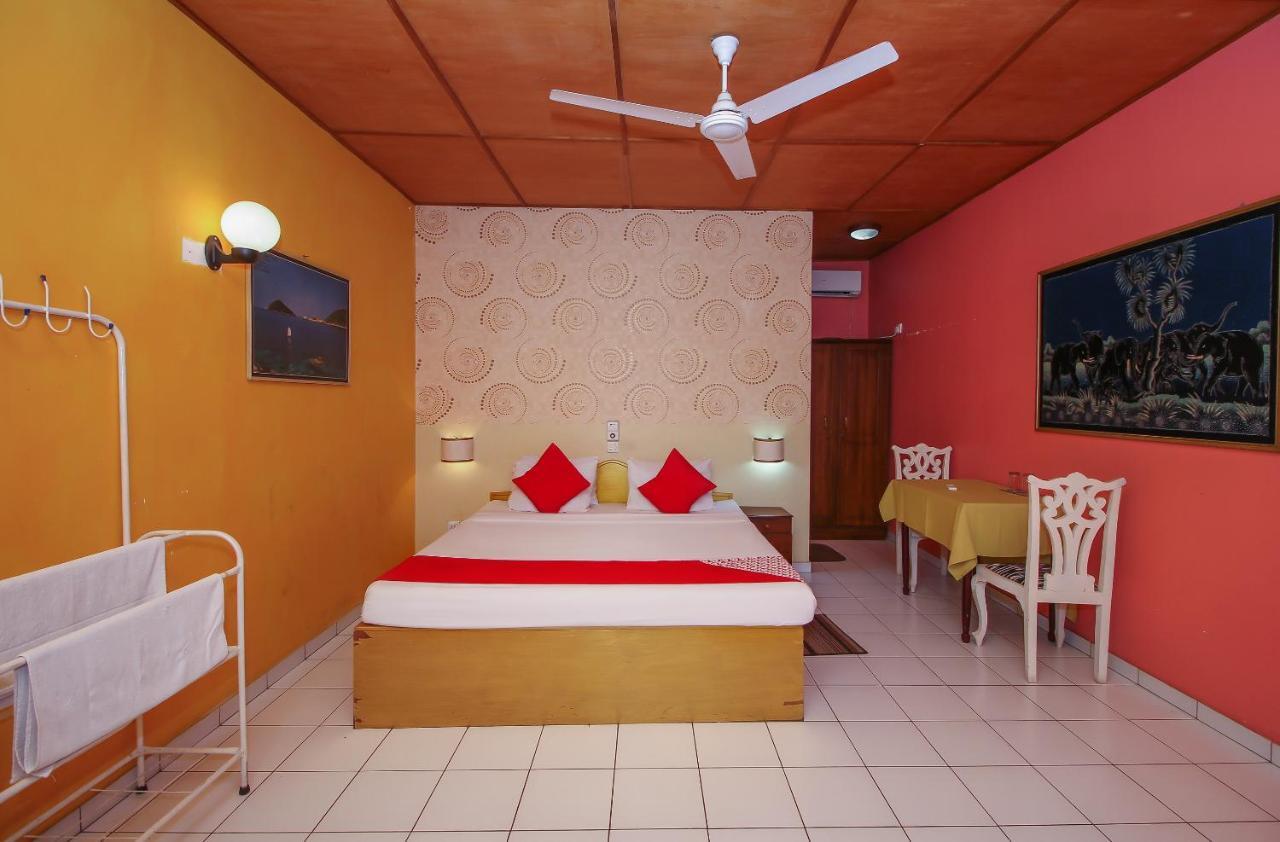 ברוואלה Lagoon Garden Hotel מראה חיצוני תמונה
